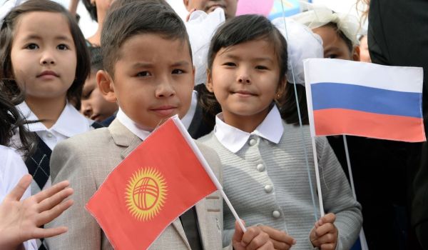 Школьникам КР